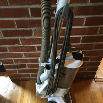 Móc quấn dây dưới cho máy hút bụi Shark Rotator (Lower cord winder hook)
