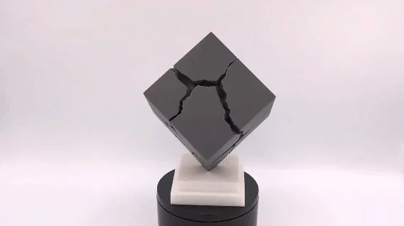 Tượng Trang Trí Bàn Làm Việc Khối Lập Phương Nứt Vỡ (Fractured Cube) - Image 6