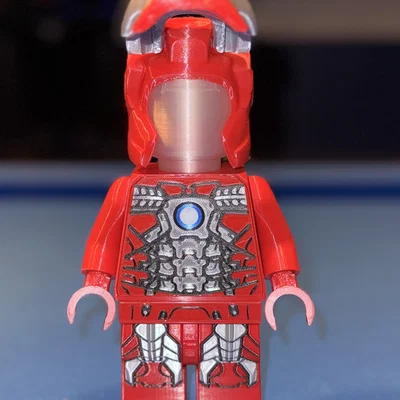 Iron Man - Mark 5 MegaFigure (Tỉ lệ 5:1)