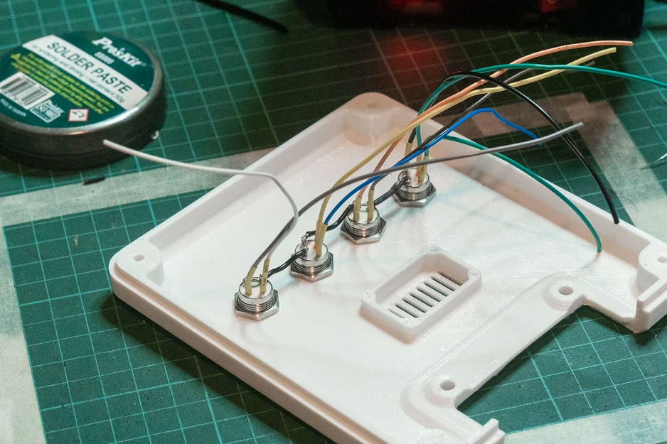Nắp trước nút nhấn chống nước có đèn cho vỏ ESP32 relay 4 kênh - Image 2