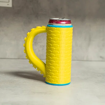 Ống bọc lon vảy cá tay cầm xúc tu (Tentacle Fish Scaled Can Cozie)