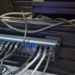 Sabrent - 16 Port USB - Mount gắn tường & extrusion
