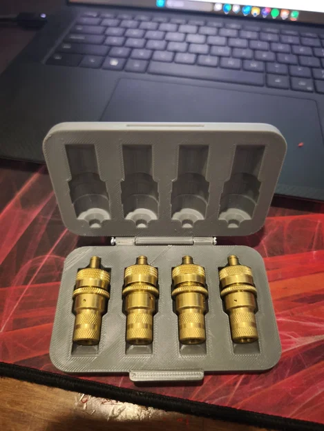 Hộp đựng van xả hơi lốp xe 4WD (Tyre Deflators Box) in 3D - Image 1