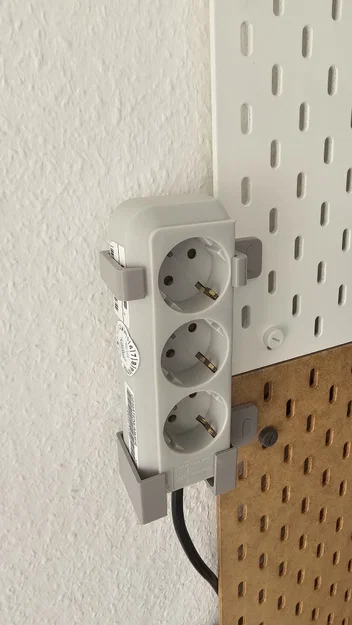 Giá treo ổ cắm điện thông minh gắn bảng Skadis Ikea - Image 2