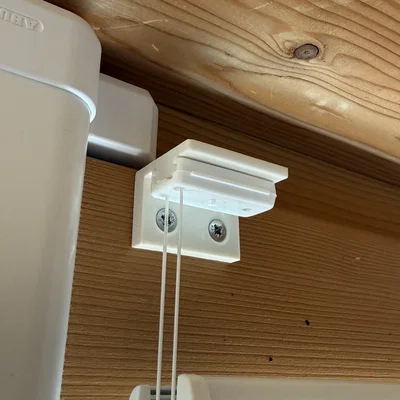 Giá đỡ bắt vít cho rèm xếp Schütte (Screw mount for Schütte pleated blinds)