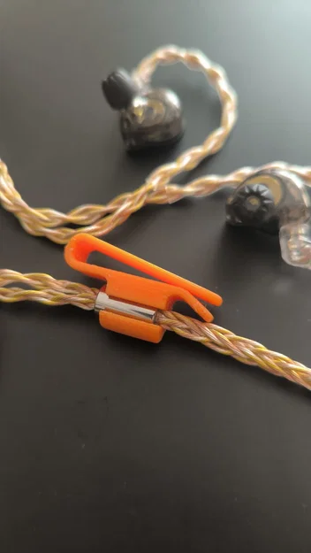 Kẹp áo cho In-Ear Monitor (IEM) (Shirt Clip) - Image 3
