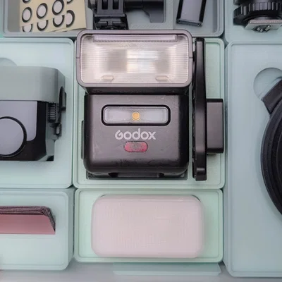 Khay đựng đèn flash Godox IT32 chuẩn Gridfinity gọn gàng