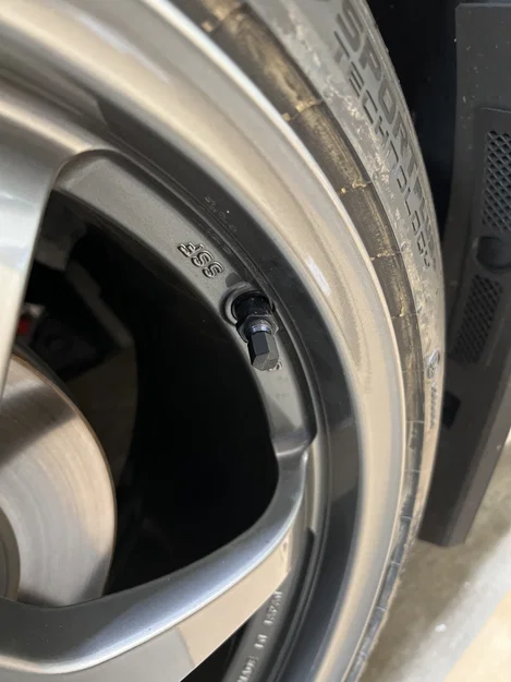 Nắp chụp van lốp xe hơi lục giác (Hexagon Car Tire Valve Stem Cap Hex) - Image 1