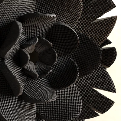 Trang trí tường “Tech Flower”