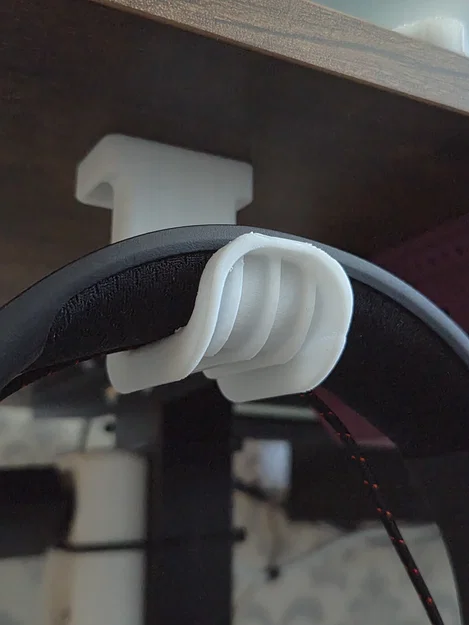 Móc treo tai nghe dưới bàn gọn đẹp (Sleek Under-Desk Headphone Hanger/Mount) - Image 1