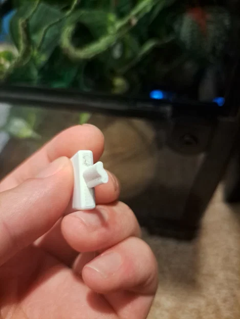 Chìa khóa thay thế đa năng ReptiZoo (ReptiZoo Universal Replacement Key) - Image 3