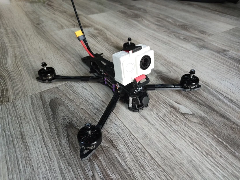 Hướng dẫn đầy đủ Xiaomi Yi Action: GoPro mount, lens protector, scripts & FPV - Image 1