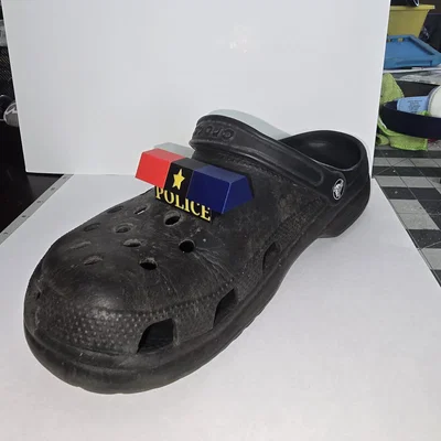 Thanh đèn cảnh sát gắn Crocs (clogs) bản cải tiến