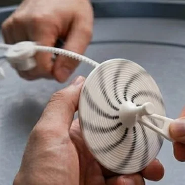 Con quay Spinner với bệ phóng cơ học in 3D siêu độc đáo