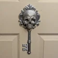 Điêu Khắc Treo Tường Chìa Khóa Xương Sọ Gothic - Thumbnail 1