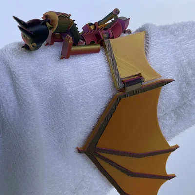 Rồng SkyWing Wings of Fire khớp nối (Articulating Wings of Fire SkyWing Dragon)