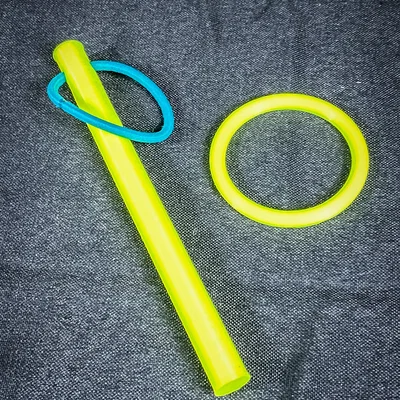 Bộ trò chơi giải đố 3D Ring on a Stick (Vòng trên que)