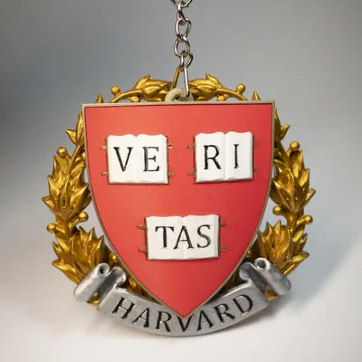 Huy hiệu, Phù hiệu, Biểu trưng trường Harvard, Mặt dây chuyền, Nam châm tủ lạnh