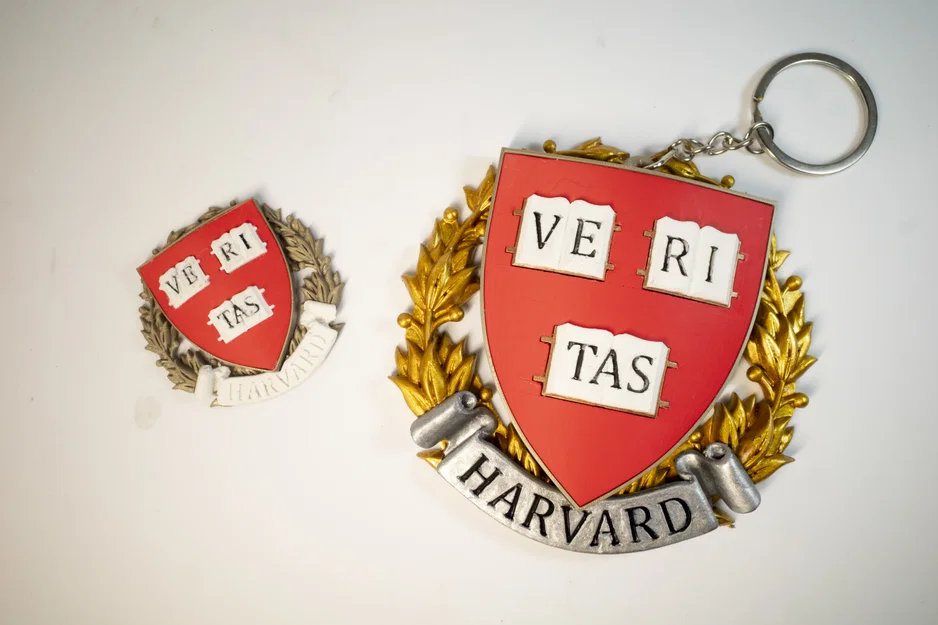 Huy hiệu, Phù hiệu, Biểu trưng trường Harvard, Mặt dây chuyền, Nam châm tủ lạnh - Image 12