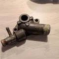 MG Midget 1500 - Bộ Vỏ Chứa Bộ Điều Nhiệt (Thermostat Housing) - Thumbnail 2