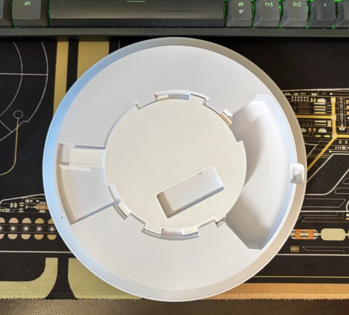 Tấm đế gắn Unifi U7 Lite WiFi AP dùng băng dính - Image 1