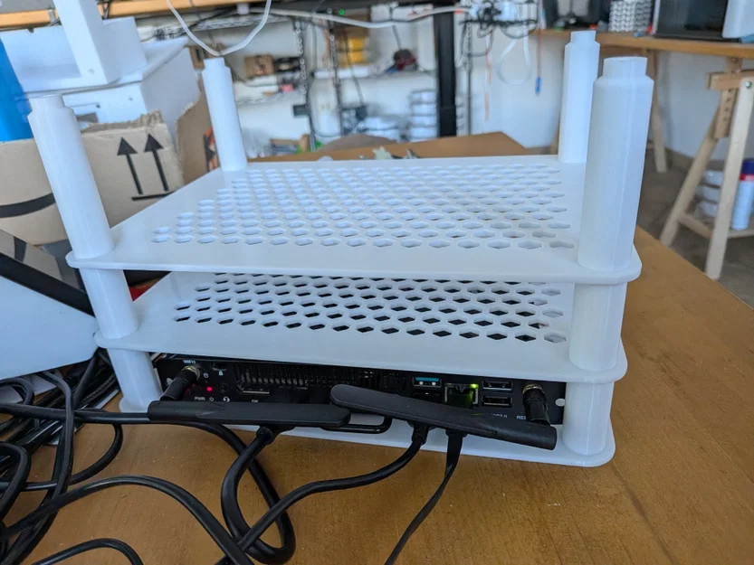 Giá đỡ 10 inch có thể xếp chồng (Mini Rack) cho góc làm việc - Image 3
