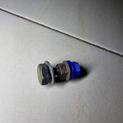 Đai ốc mặt bích M10 x 1.25
