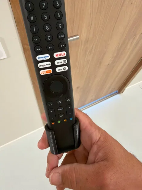 Giá treo điều khiển TV Xiaomi - Mẫu in 3D tiện lợi và ngăn nắp - Image 1
