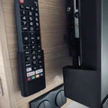 Giá đỡ Remote TV Cello webOS — Gắn băng keo VHB (dùng cho LG AKB756xx) - Thumbnail 6