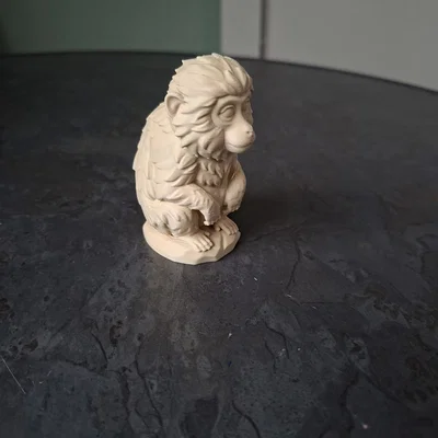 Mô hình chú khỉ nhỏ đáng yêu (Cute Sitting Monkey)