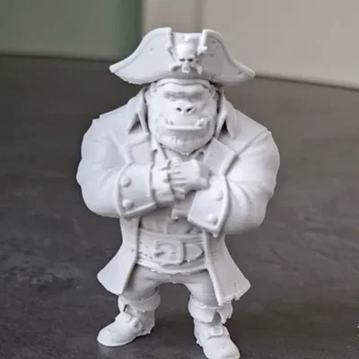 Mô hình Khỉ đột Cướp biển (Pirate Gorilla Miniature)