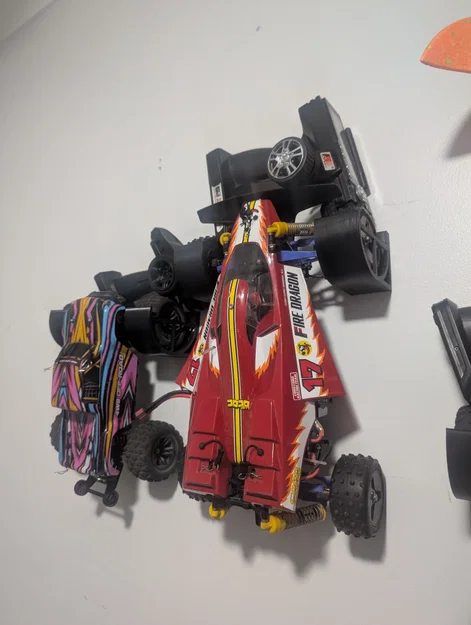 Giá treo bánh xe RC gắn tường - Image 1