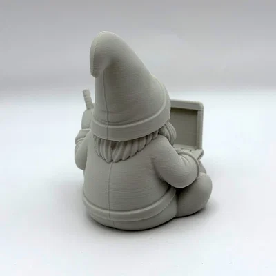 Mô hình Gnome dùng Laptop trang trí