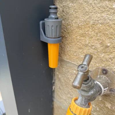 Giá treo vòi xịt Hozelock