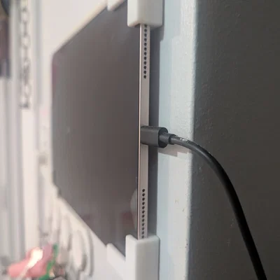 Giá treo tường cho iPad Air Gen 5