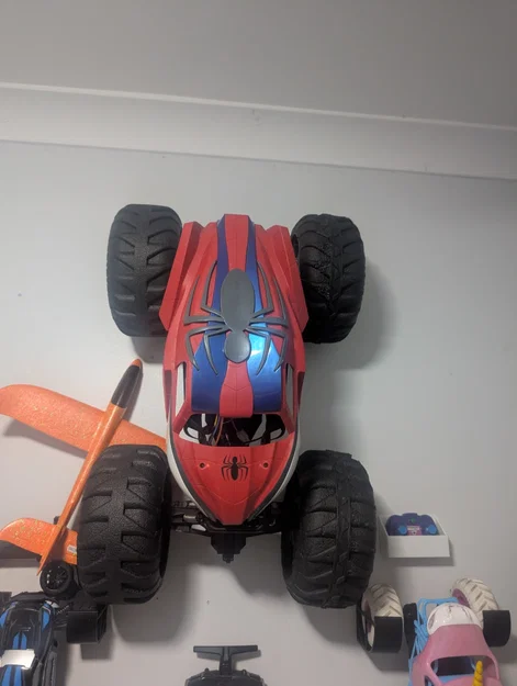 Giá Treo Tường Cho Xe RC Monster Jam 1/6 - Image 1