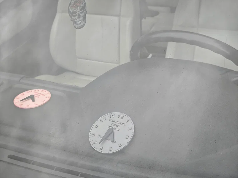 Đĩa báo giờ đỗ xe (Parking Disc/Parkimiskell) - Image 1