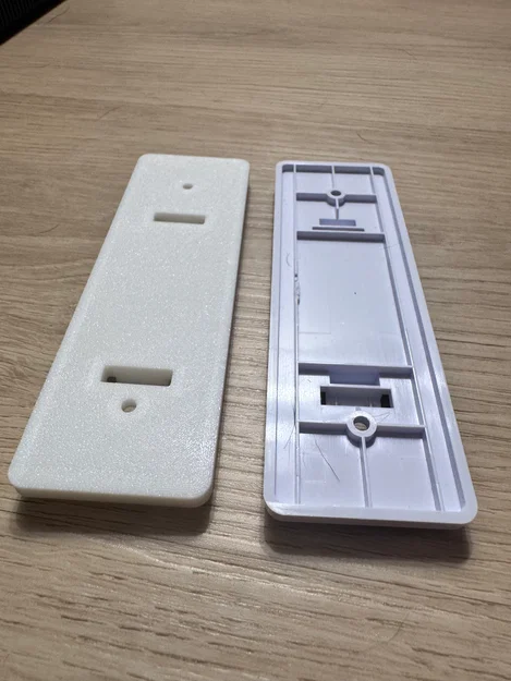 Ngàm gắn tường cho Unifi Flex 2.5 Switch và PoE Injector (UACC-Switch-WM) - Image 3