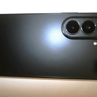 Ốp bảo vệ camera và chống bập bênh cho Samsung Galaxy Z Fold7