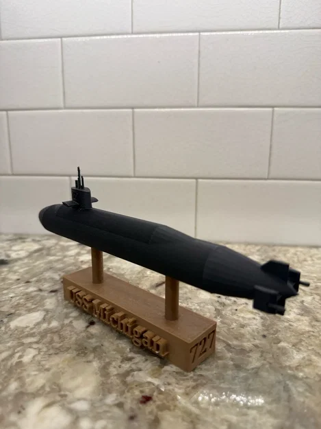Mô hình tàu ngầm USS Michigan 727 SSBN - Image 4