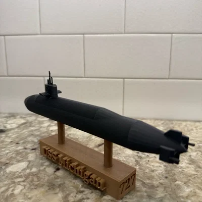 Mô hình tàu ngầm USS Michigan 727 SSBN