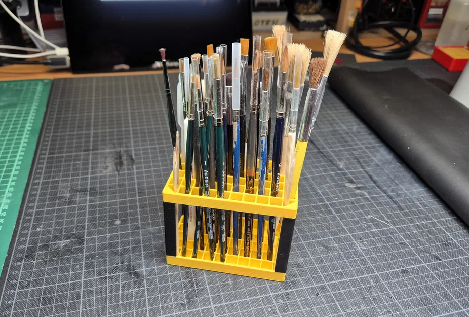 Giá đỡ cọ vẽ (Brush stand) - Image 1
