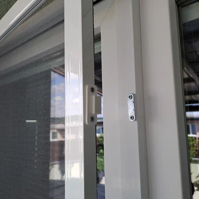 Ốp giữ nam châm cho cửa lưới chống muỗi (Parametric)
