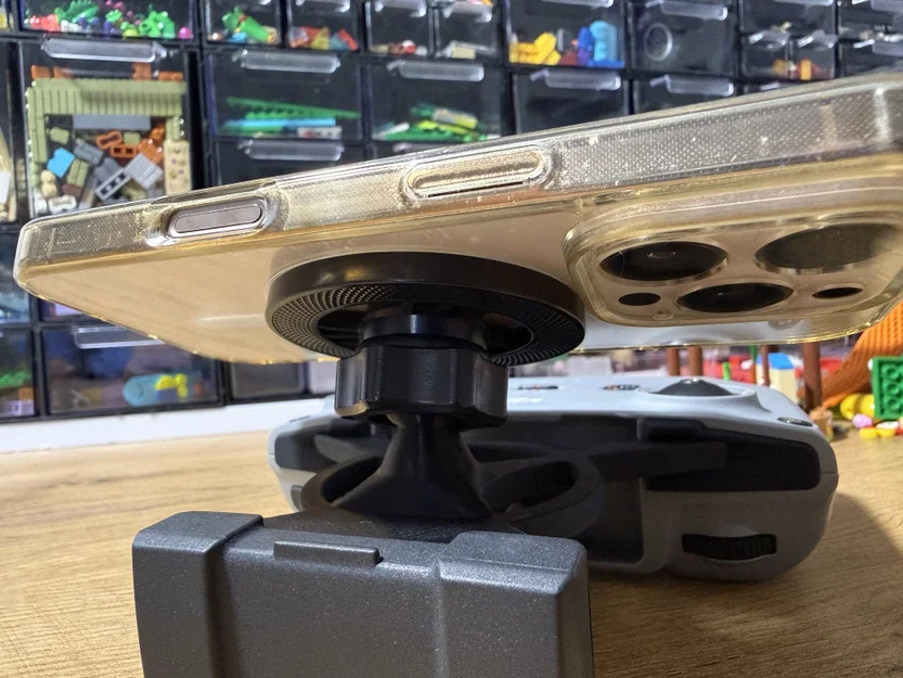 Giá đỡ điện thoại Magsafe cho tay cầm DJI RC-N3 tiện lợi - Image 6