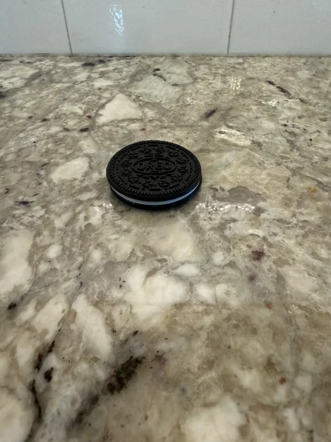 Mô hình bánh Oreo chân thực - Image 4