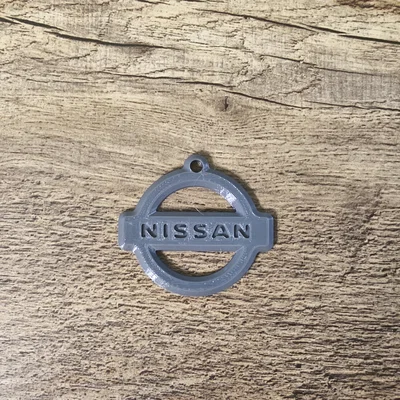 Móc khóa logo Nissan