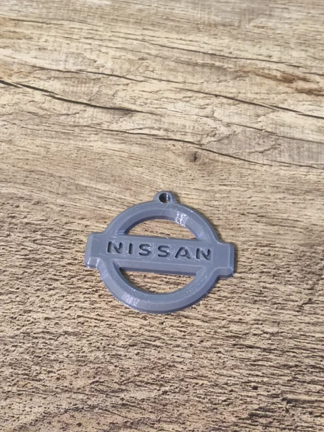 Móc khóa logo Nissan - Image 2