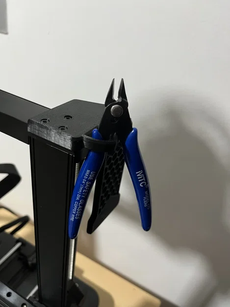 Móc treo kìm và dụng cụ cho máy in 3D siêu tiện lợi - Image 2