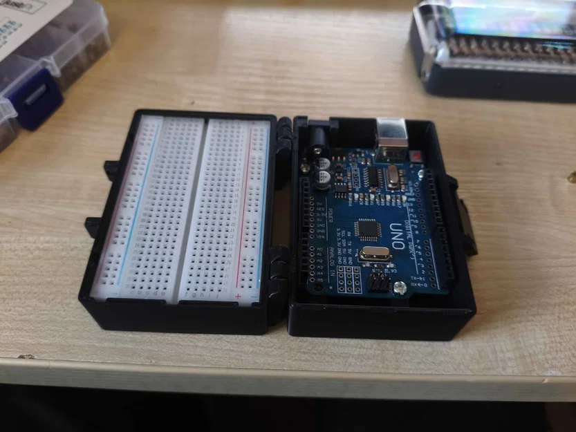 Hộp đựng Arduino UNO - Image 1