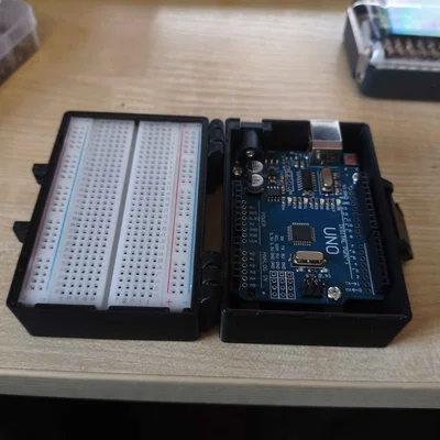 Hộp đựng Arduino UNO